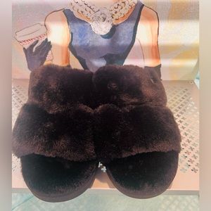 Koolaburra by UGG Batya Black Women’s Faux Fur Slide Slippers - 7
